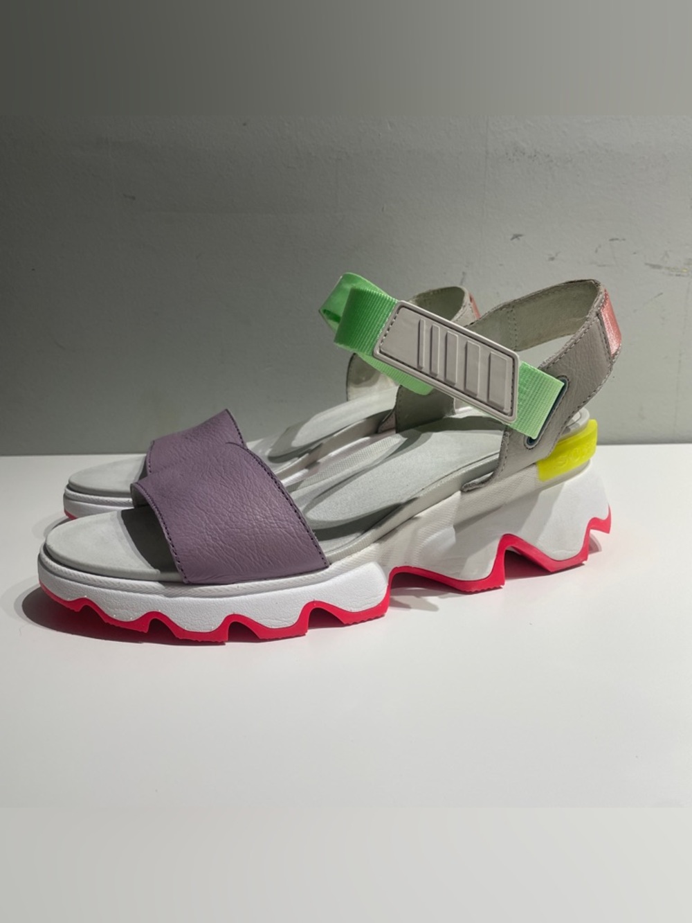 SOREL Kinetic Sandal  10 Wedge Sandals Women Multicolor Sport Colorful